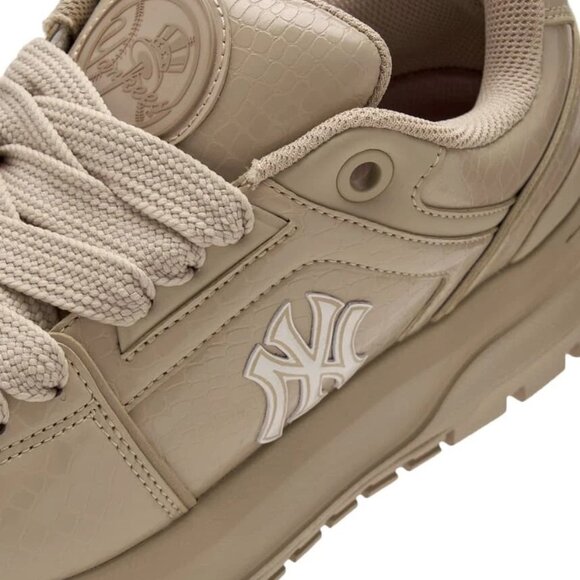 MLB Cargo Chunky SD New York Yankees Sneakers Shoes Not used